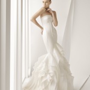 agnes-spring-2012-wedding-dress-rosa-clara-bridal-gowns-strapless-dramatic-mermaid